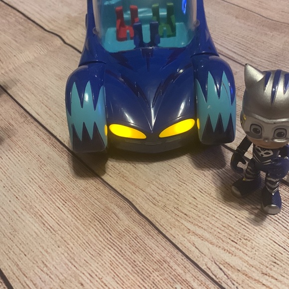 PJ Masks Catboy's Cat Car Talking Toy Vehicle 10" Long - Picture 7 of 13